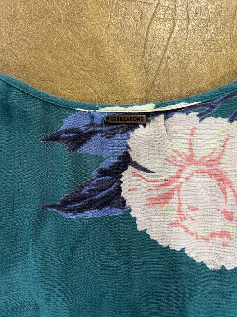 Billabong Teal Floral Lace-Up V-Neck Tunic with Pink Blooms - Picture 8 of 8